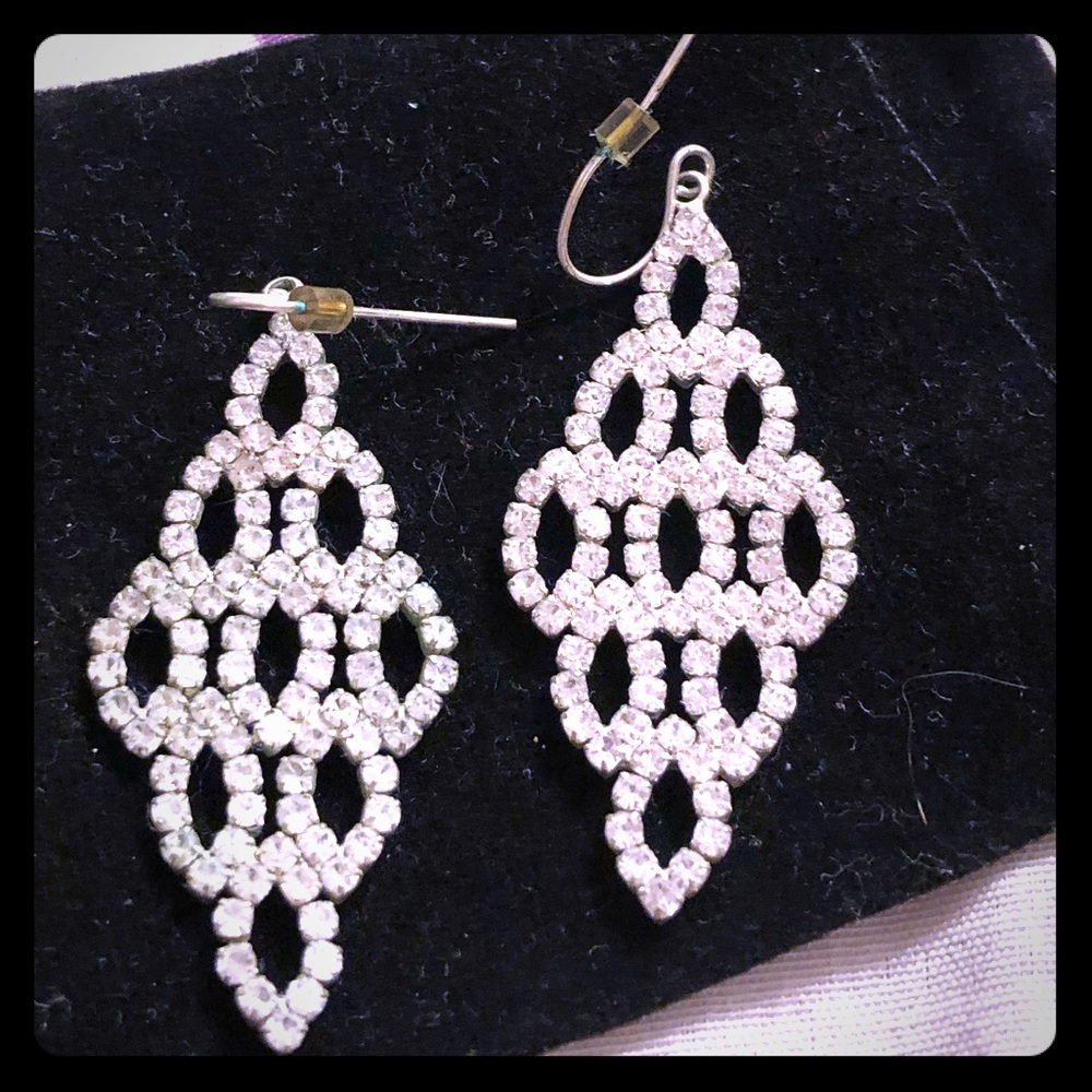 Clear stone and silver earrings